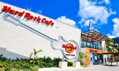Punta Cana: Shopping Tour with Tastings and Pickup â Guided tour and outdoor activity